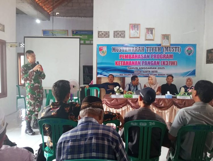 Support Program K-31W, Babinsa Serda Andi Setiawan Mil 412-05/TBU berikan Wejangan