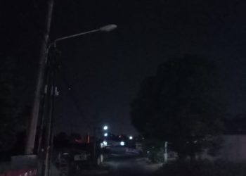 Lampu Penerangan Jalan Kapten Mustofa di Beberapa Titik Mati,Peran Distako di Pertanyakan