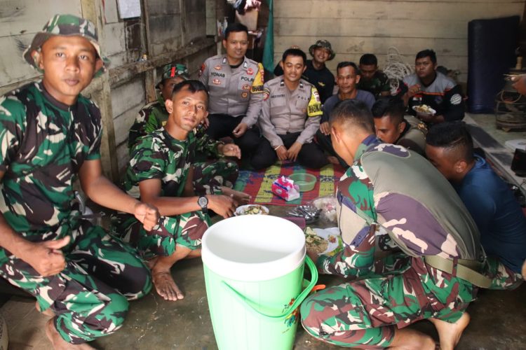 Rasa duka mendalam, menyelimuti sukacita Bangun hunian baru bersama Satgas TMMD ke 123 Kodim 0412/LU.