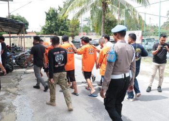 Lima Pelaku Spesialis Curat Kabel PLN Yang Ditangkap Semuanya Positif Narkoba, Kompol David: Dua Pucuk Senpi Ilegal Turut Disita