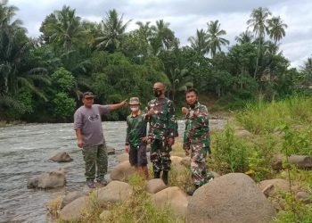 Kapten Inf Syamsuardi beserta Anggota Survei Kelayakan Lokasi Arum Jeram