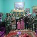 Berbagi itu Indah, anggota satgas TMMD berbuka puasa dikediaman Bapak Gunadi Desa Subik