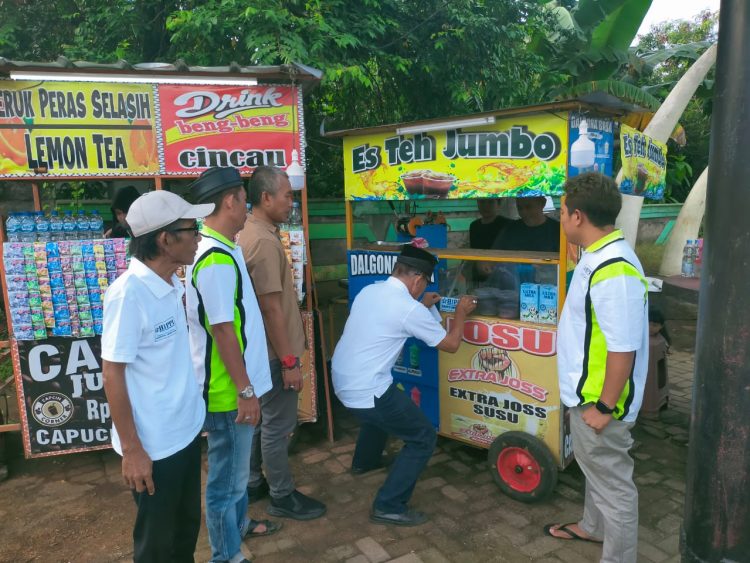 DPC HIPPI Lampura Berbagi Takjil