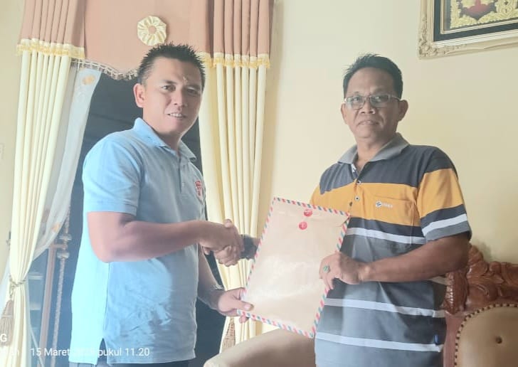 Resmen Kadapi.SH.MH Mendaftarkan Dirinya Sebagai Calon Ketua Dewan Pimpinan Daerah Partai Amanat Nasional