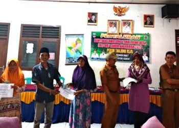 Pekon Tanjung Rejo Salurkan BLT-DD Tahap 1 ke 9 KPM, Bantu Warga Atasi Beban Ekonomi Warga