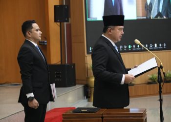 Lantik Pejabat Pimpinan Tinggi Pratama, Sekjen Kemendagri Tekankan Adaptasi Struktur Baru