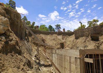 Jurang Menganga Sedalam 15 Meter, Pembangunan Box Culvert di Pulau Bengkalak Terkendala Material, Rekanan Harap Dukungan Semua Pihak