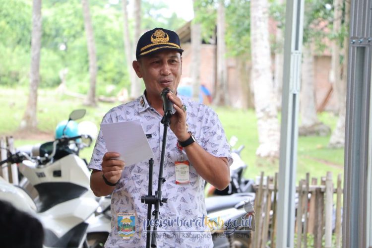 Asisten III Armen Qodar Sambut Mahasiswa KKN ITERA di Krui Selatan