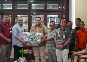 Bupati Merangin Antar Bantuan Langsung ke Medan