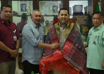 Wujud Empati Sumut, Pj Sekda Ulosi Bupati H M Syukur