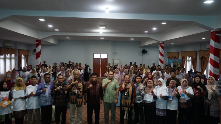 Buka Pelatihan UMKM, Bupati M. Syukur Dorong Industri Lokal Masuk Dunia Ritel Waralaba
