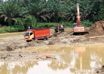Berapa Titik Kegiatan Aktivitas Galian C diduga Tidak Memiliki izin(legal) Secara Terbuka beroperasi di wilayah hukum Polsek Tabir, polres Merangin