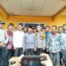 Ratusan warga Desa Sungai Kapas Tran C2 Melancarkan aksi Demo Turunkan Jabatan Kades