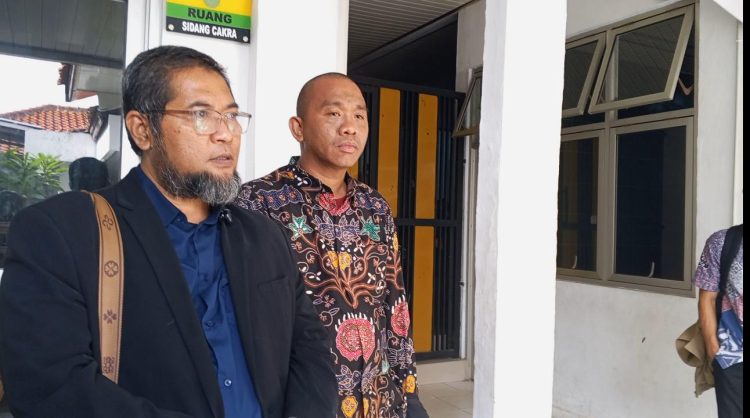Karena Merasa di Rugikan Pengacara Terdakwa Pemukulan Efrizal Arsyad Mantan Asisten III Akan Lapor Polisi