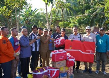 80 Rumah Terdampak dan 10 Hanyut, Pemkab Merangin Salurkan Bantuan dan Siapkan Jembatan Baru di Pulau Bayur