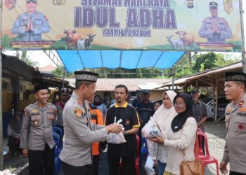 Polres Merangin Tebar Kepedulian di Iduladha 1447 H, Sembelih 8 Sapi dan 2 Kambing untuk Warga