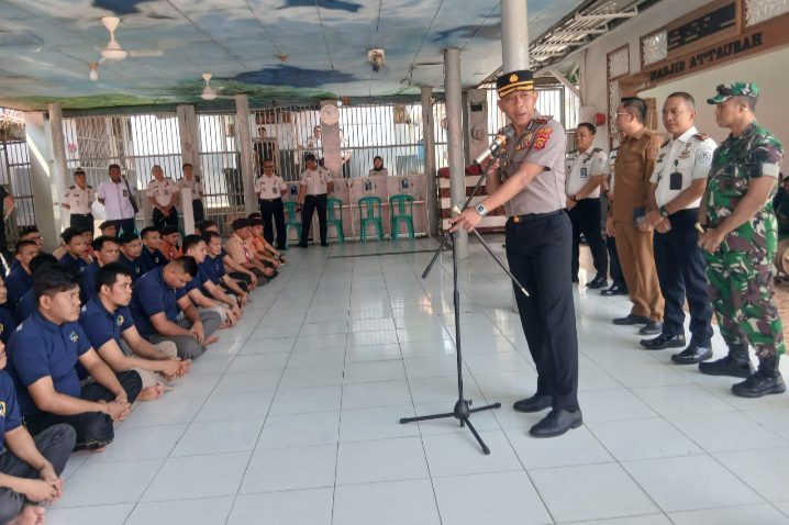 Penuh Motivasi, Kapolres Merangin Berikan Pembinaan Moral kepada Ratusan Narapidana di Lapas Bangko