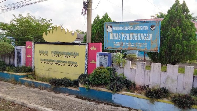 Baru Dipasang Sudah Padam, Proyek Lampu Jalan LED Rp4,4 Miliar di Lampung Utara Carut-Marut: Pejabat Dishub Saling Lempar Tanggung Jawab!
