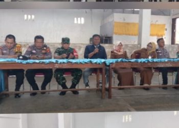MEDIASI BERHASIL DI SMAN 1 BUKIT KEMUNING: KS NUR HAFIZAH MINTA MAAF, BAJU RUSAK DIGANTI LANGSUNG, SANKSI ADMINISTRATIF MENANTI REKOMENDASI DISDIKBUD PROV LAMPUNG